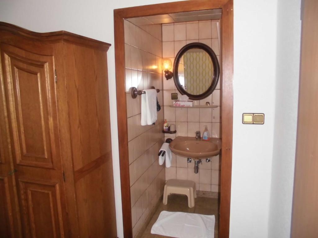 Hotel Martinsklause 메케스하임 객실 사진